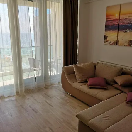 Aparthotel Velvet Navodari