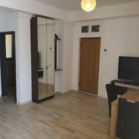 Velvet Aparthotel Navodari